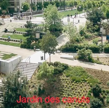 La Petite Maison Dans La Croix Rousse Vakantiehuis