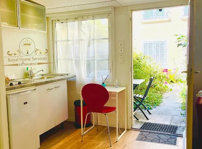 La Petite Maison Dans La Croix Rousse * Lyon