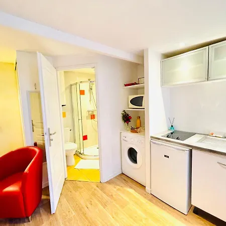 Dom wakacyjny La Petite Maison Dans La Croix Rousse *